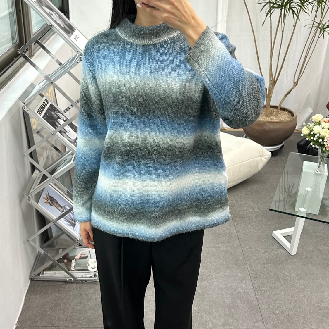 COYAL 그라데이션 스트라이프 니트 상품이미지1