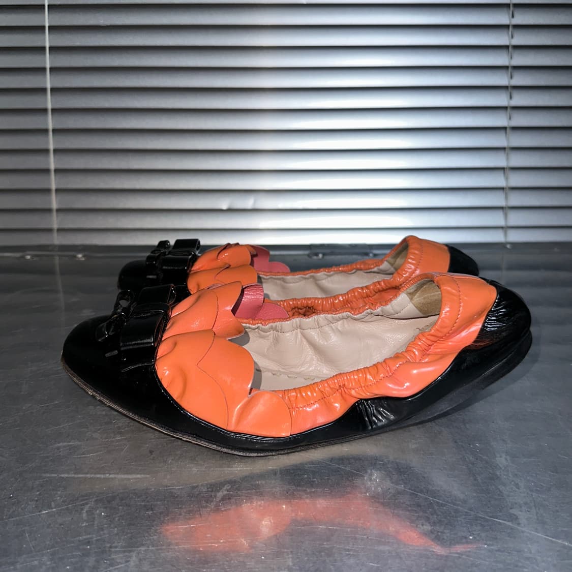 00s 미우미우 페이턴트 레더 더블 리본 발레 플랫 상품이미지4