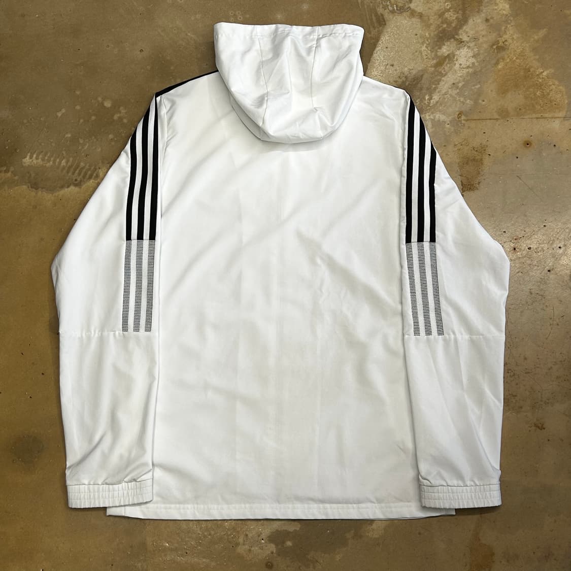 L 아디다스 첼시 화이트 후드 트랙탑 상품이미지3