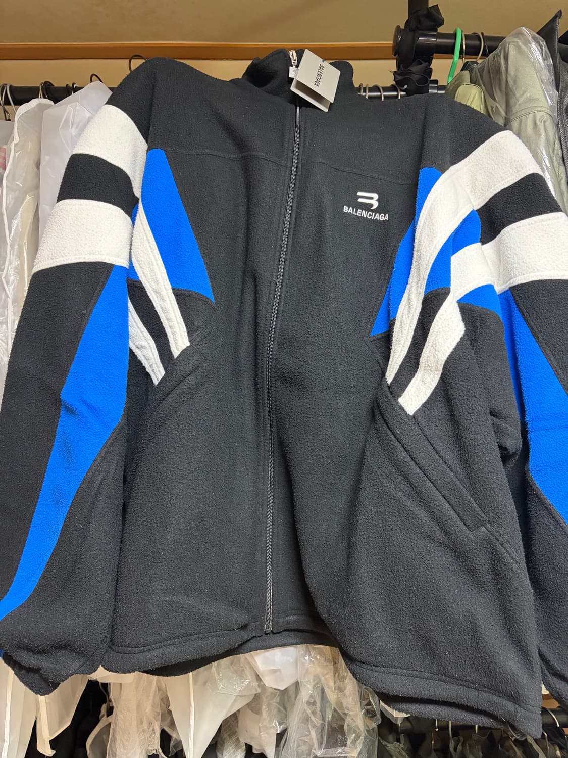 발렌시아가 스포티 B 자수 트랙 후리스 자켓(S) 상품이미지4