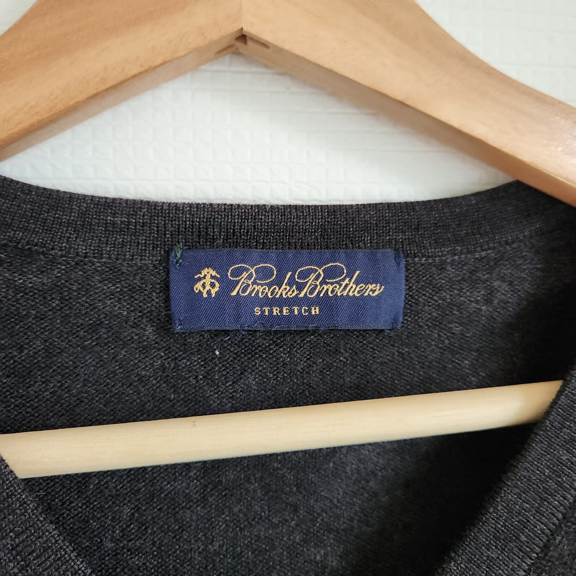 브룩스 브라더스 이지케어 스트레치 브이넥 니트 상품이미지4