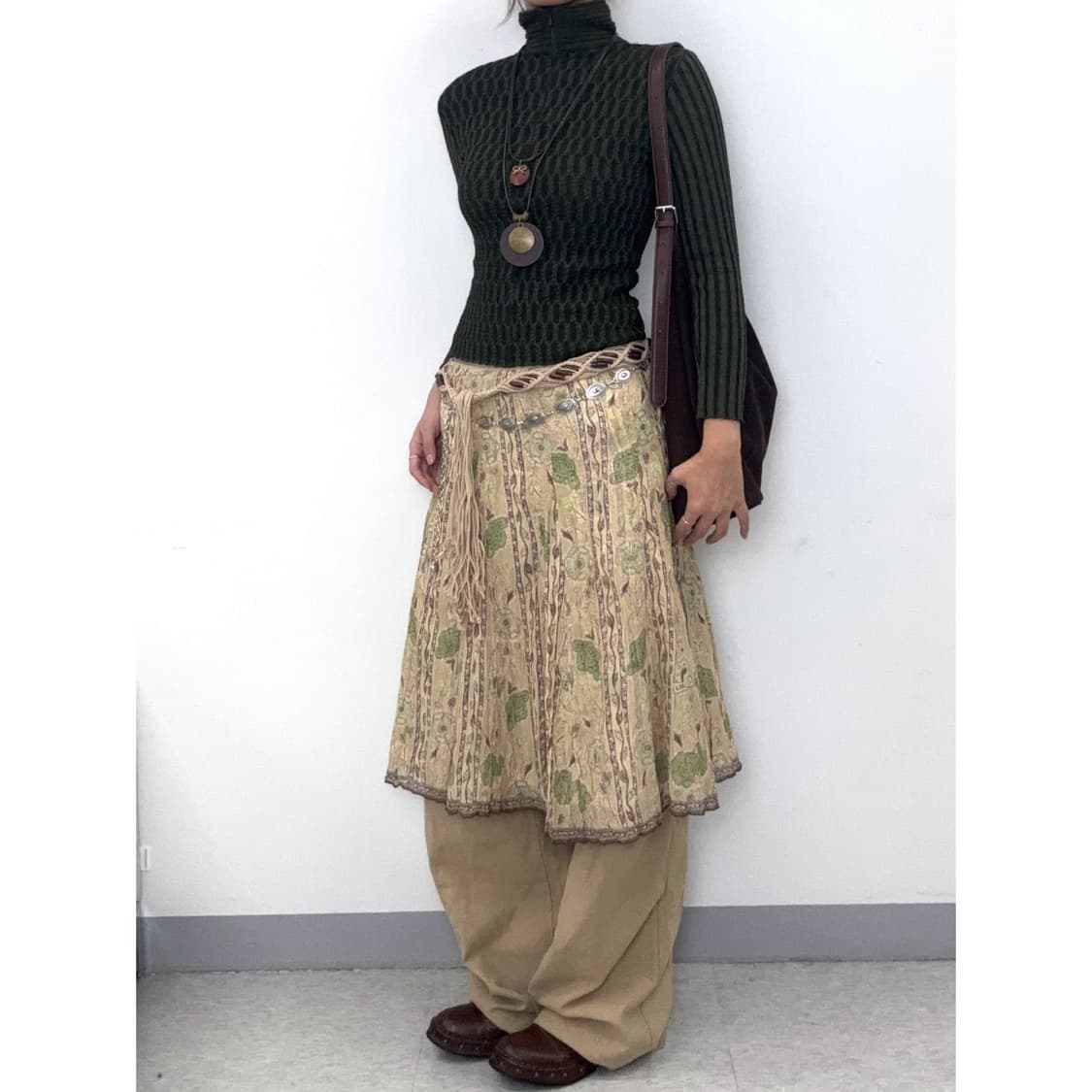 빈티지 피에르가르뎅 카키 울 니트 상품이미지2