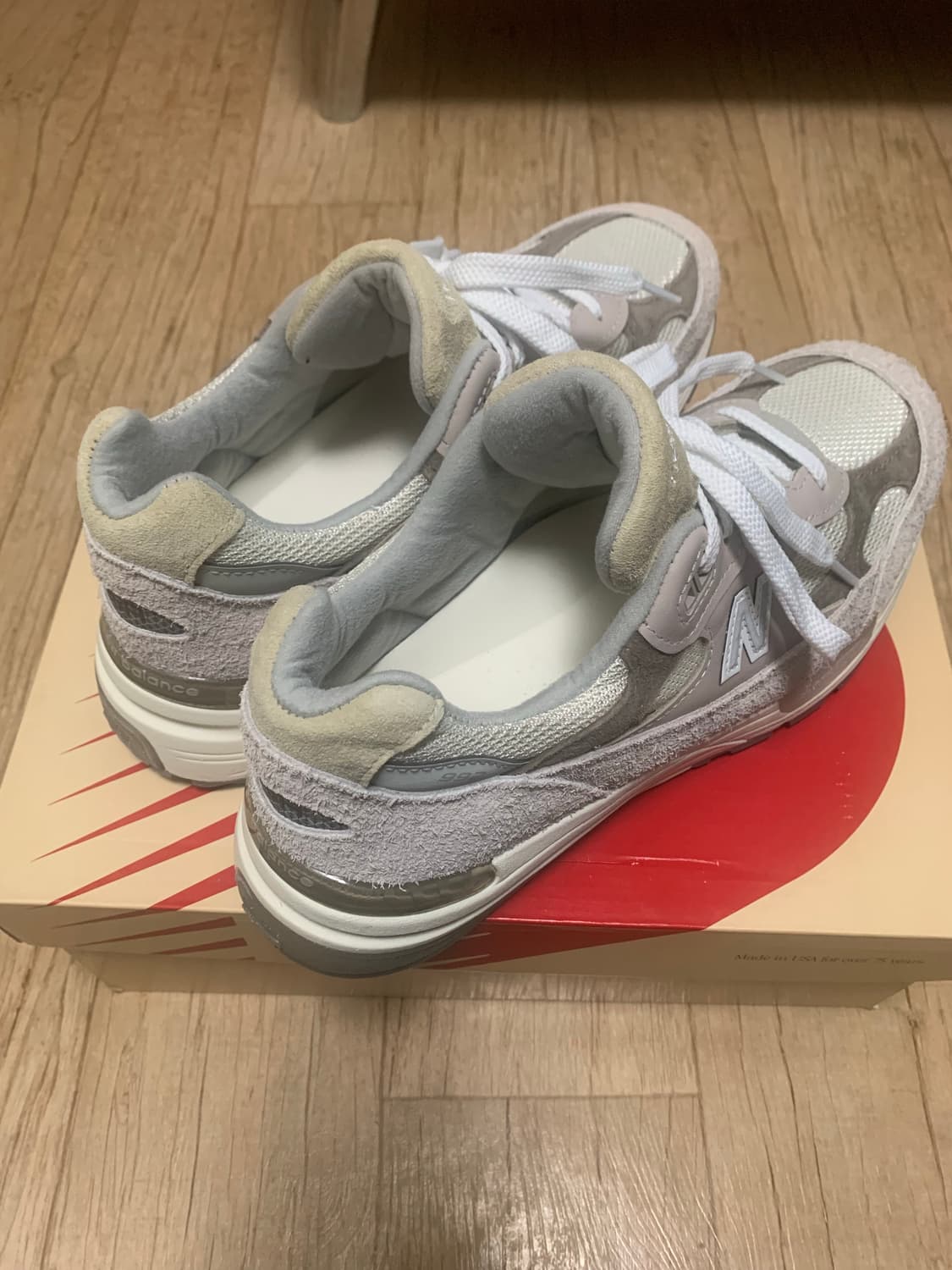 [265] 뉴발란스 992 메이드 인 USA 문락 머쉬룸 상품이미지4