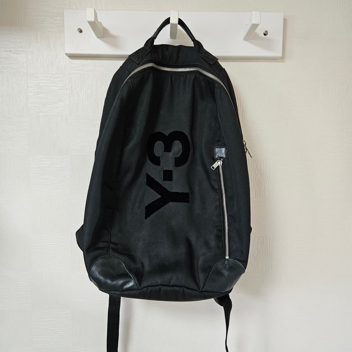 Y-3 로고 백팩 상품이미지2