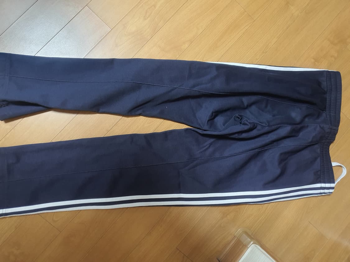 아디다스 트레이닝 바지 100사이즈 상품이미지2
