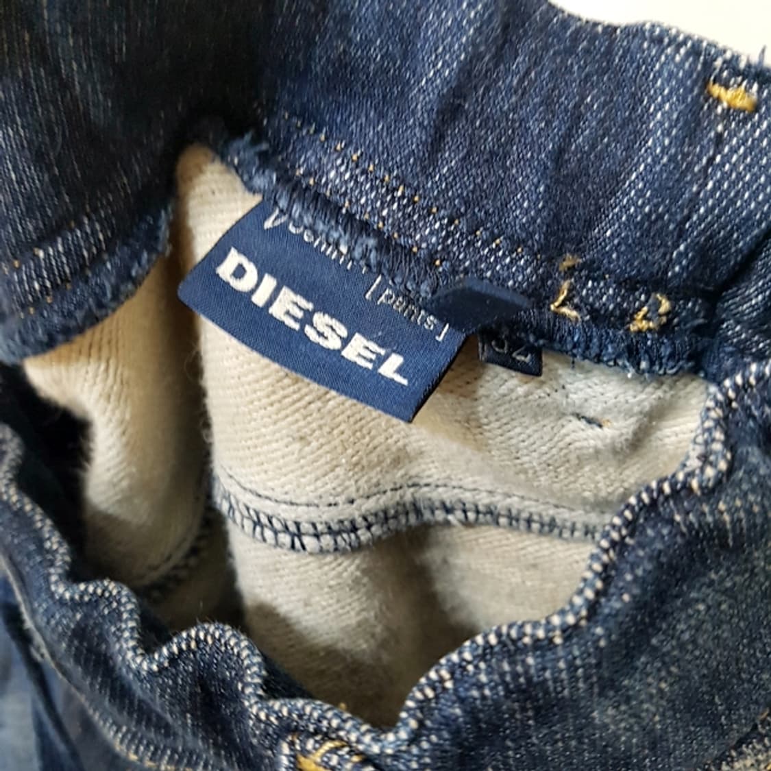 DIESEL 디젤 데미지 스판 데님 밴딩 팬츠 상품이미지5