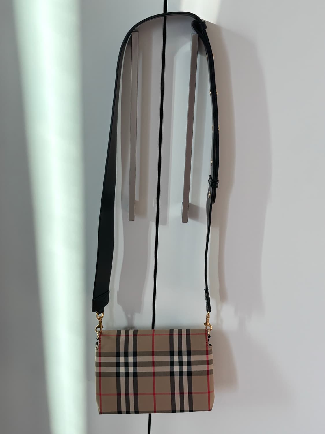 버버리 체크 크로스백 상품이미지8