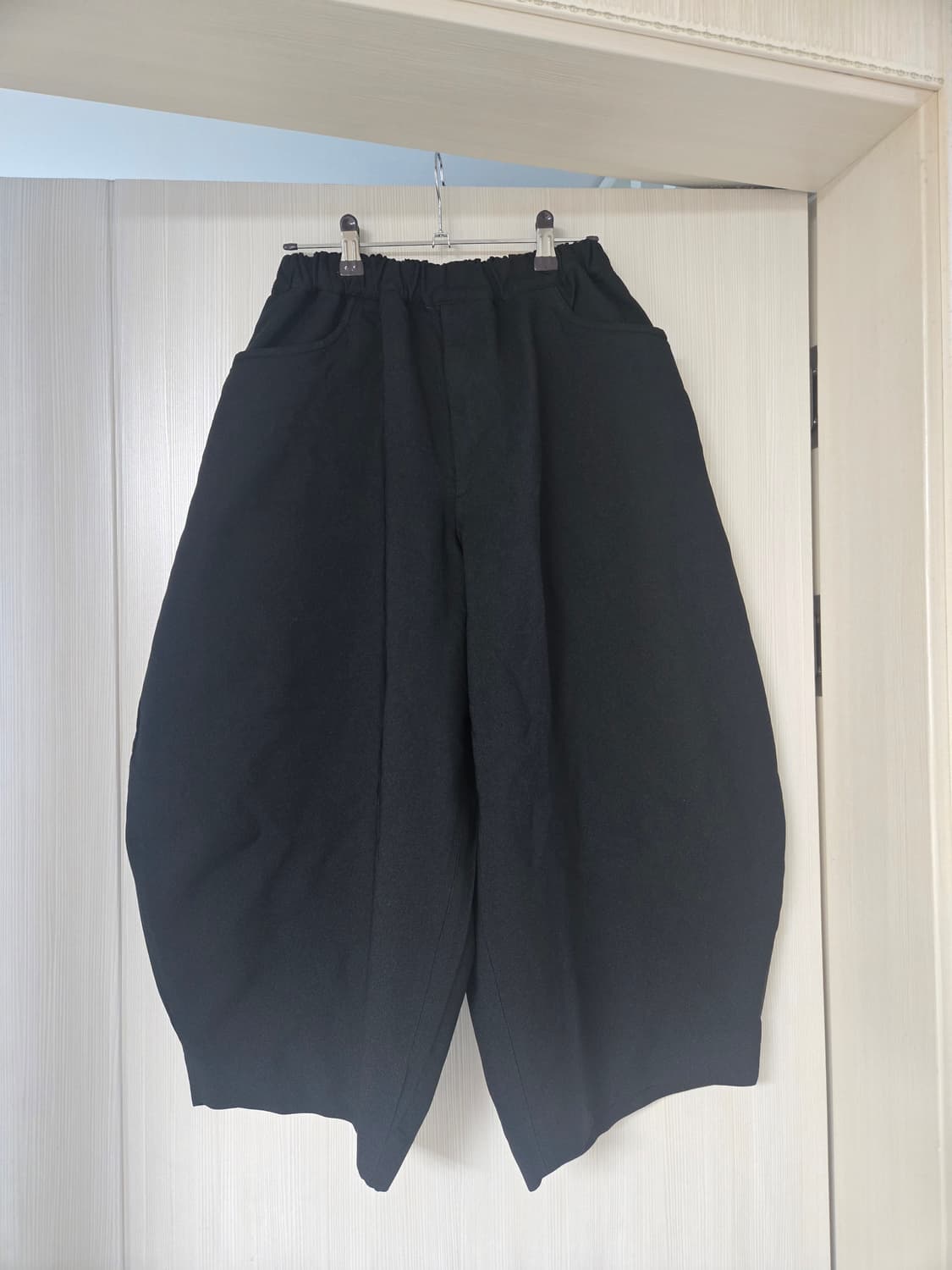 블랙 꼼데가르송 2025fw  벌룬팬츠 xs 상품이미지1