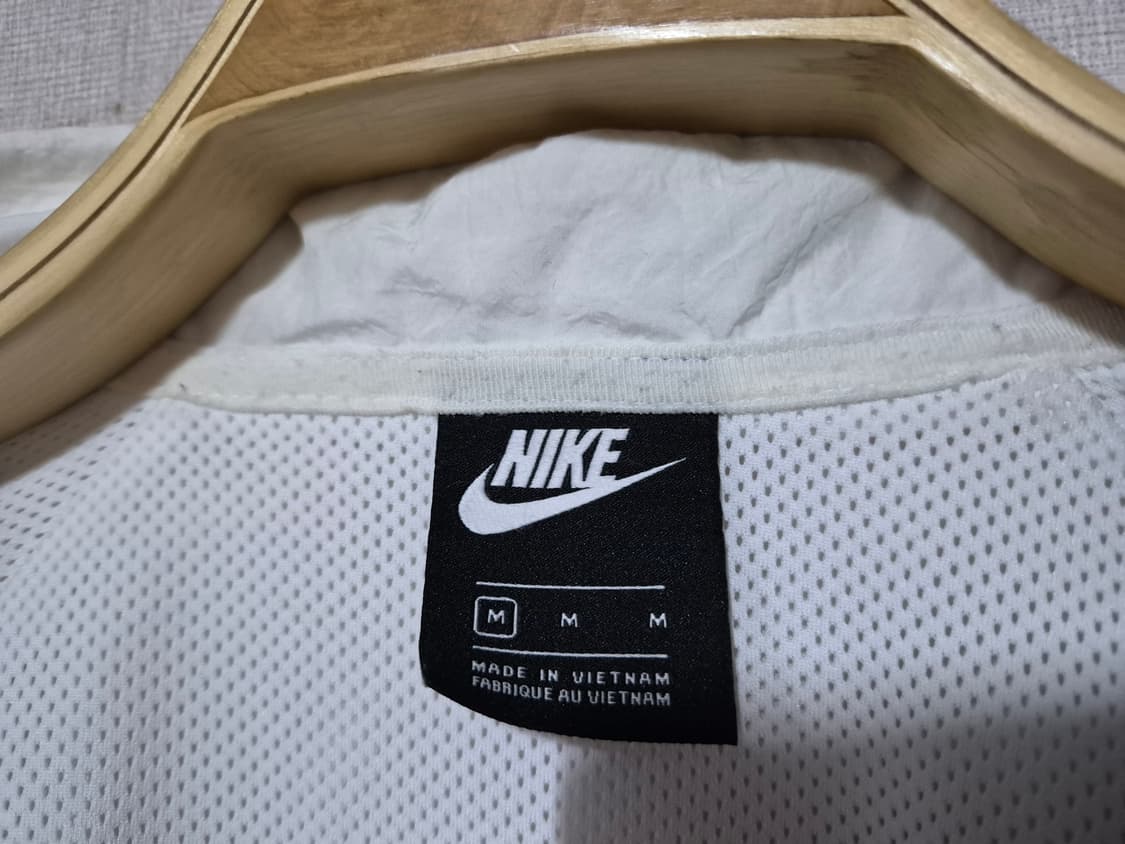 나이키 빅시우스 바람막이 M 상품이미지5