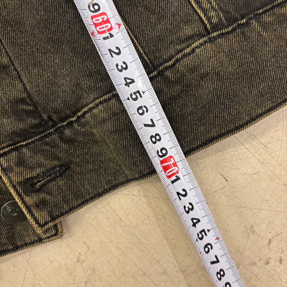 칩먼데이스톡홀롬 워싱 데님 자켓 상품이미지4