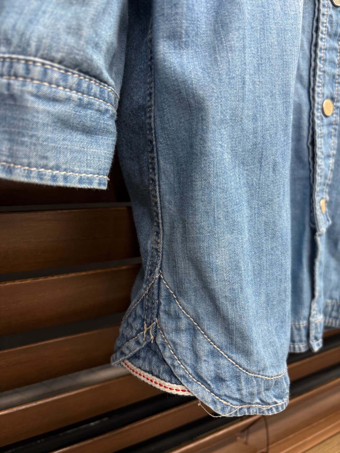 썰스데이 아일랜드 체인 스티치 웨스턴 데님 셔츠 상품이미지10