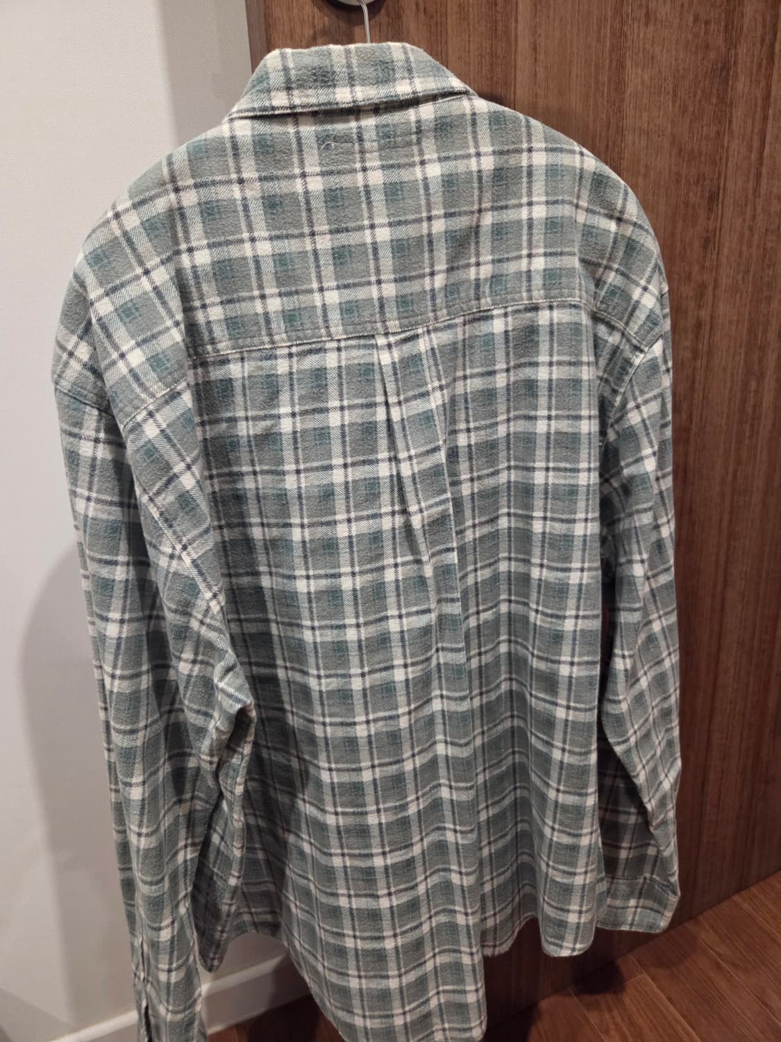 니들스 리빌드바이니들스 셔츠 L사이즈 상품이미지1