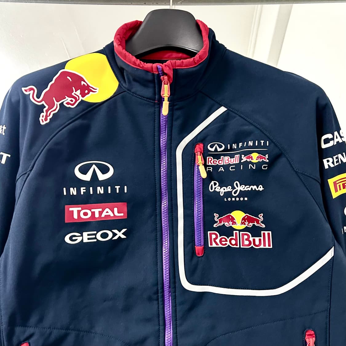 페페진스 레드불 소프트쉘 레이싱 자켓 상품이미지6