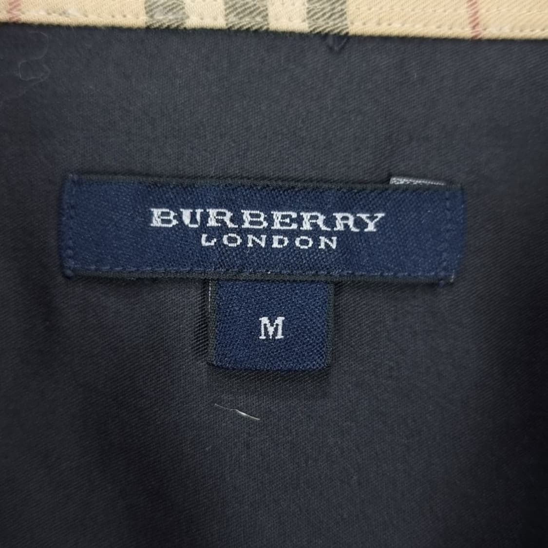 [버버리] 로고 자수 셔츠 블랙 M18400 상품이미지7