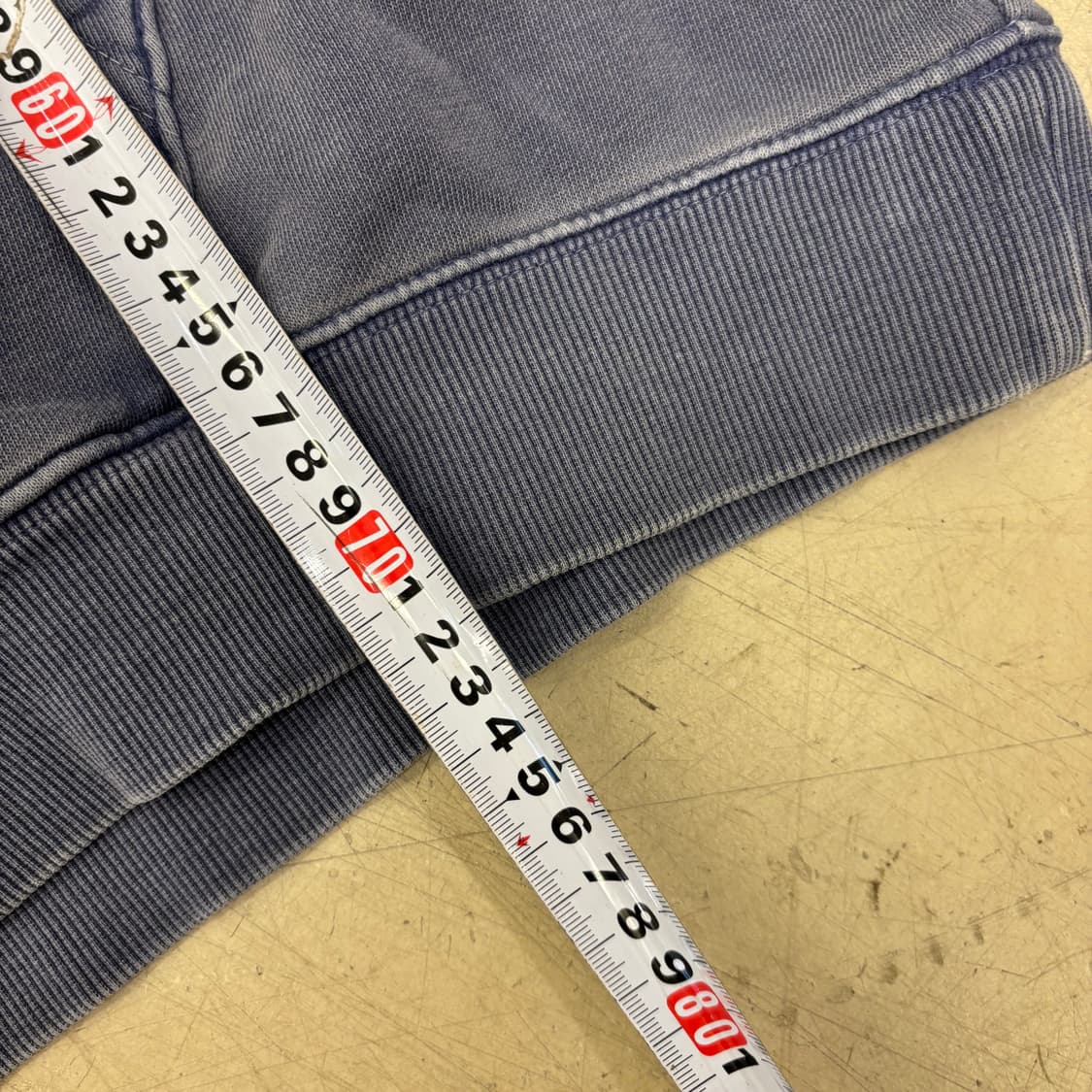 디키즈 피그먼트 포켓로고 맨투맨 상품이미지4