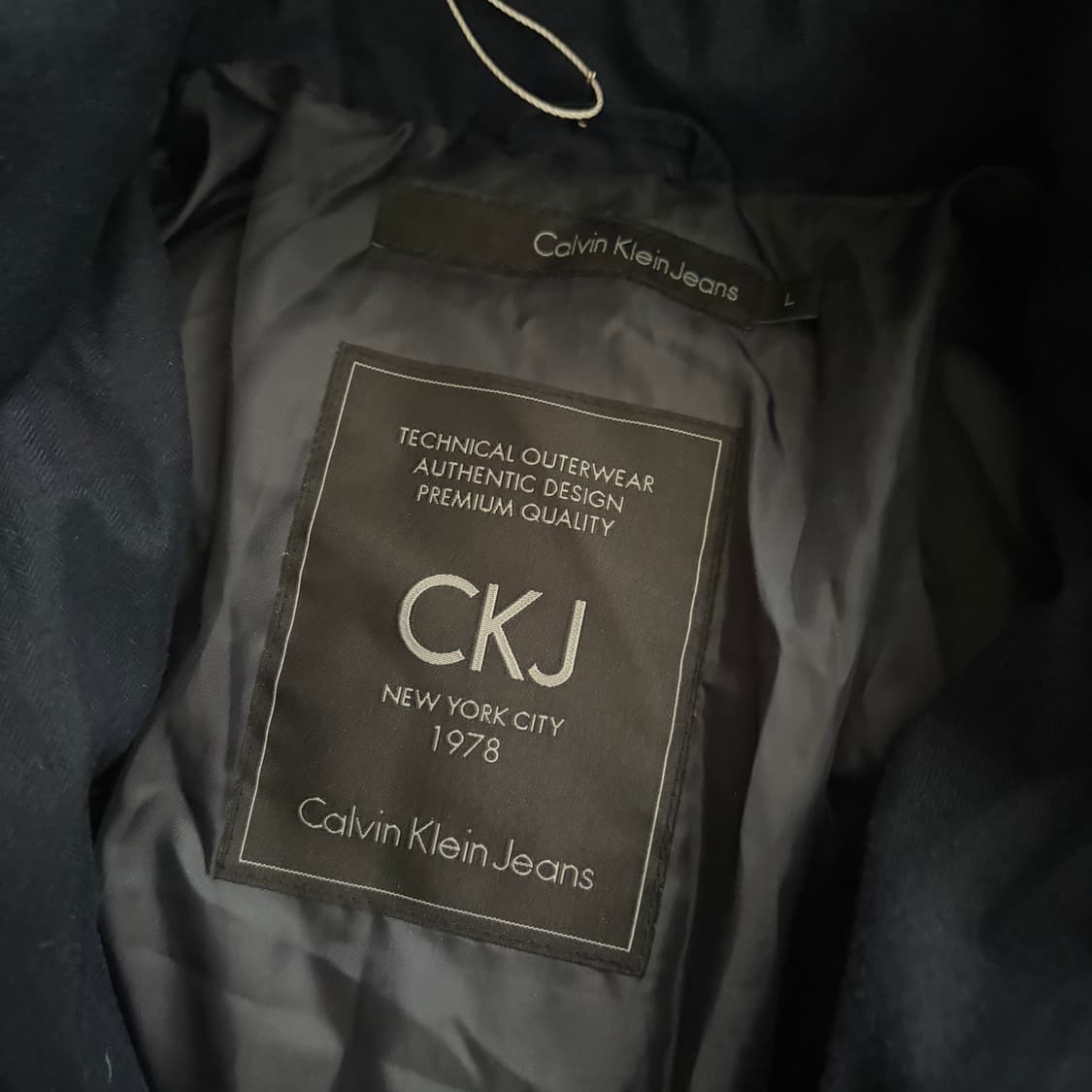 켈빈클라인 진스 빈티지 다운 패딩 L 상품이미지5