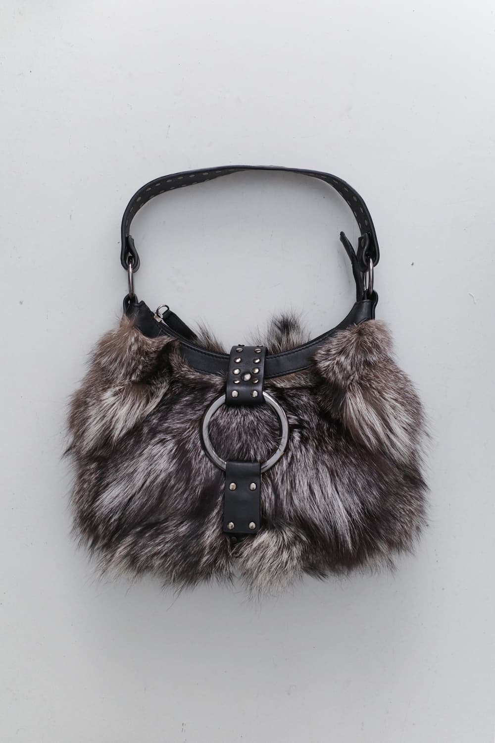 Y2K fur hobo bag  상품이미지1