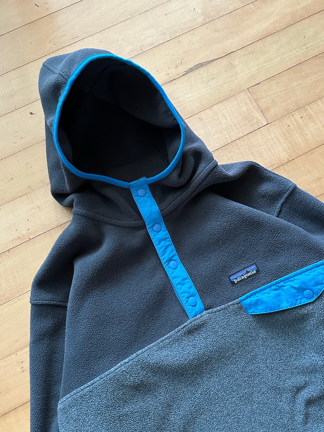 (L) 파타고니아 신칠라 후드  상품이미지1