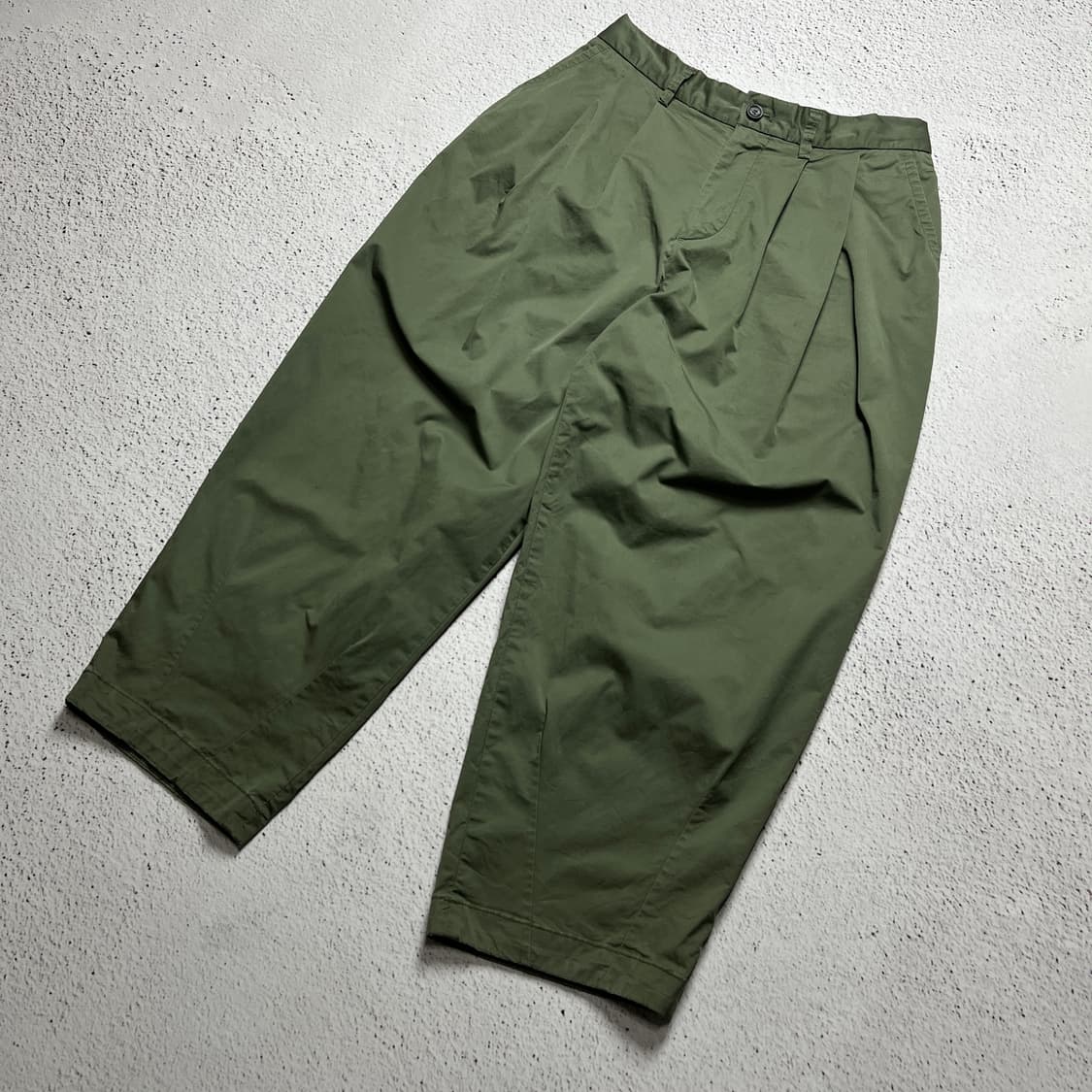 BEAKER Volume Fit Pleated Pants 상품이미지1