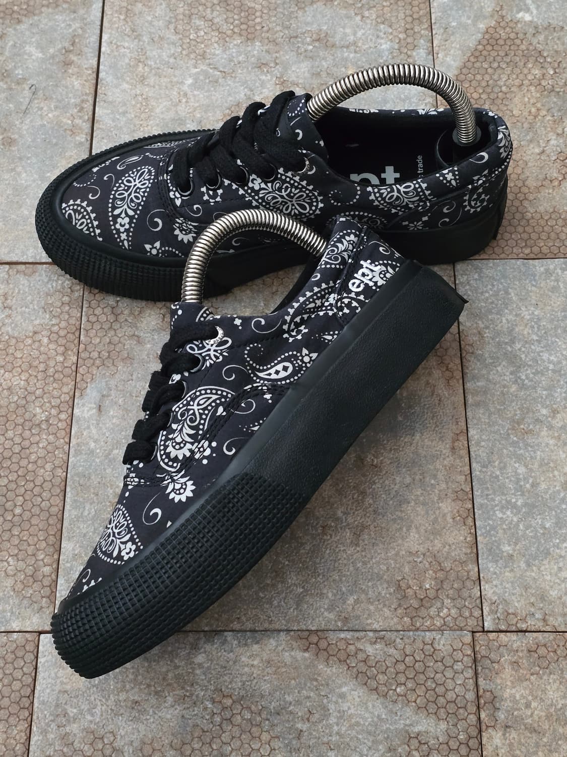 (230)이피티 데크 캔버스 블랙 반다나 상품이미지3