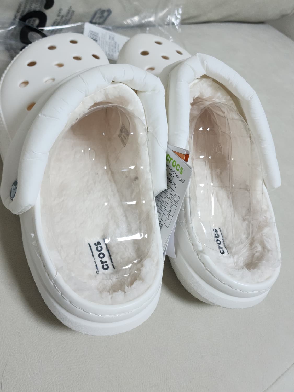 크록스 클래식 라인드 네오 퍼프 클로그 화이트(새상품) 상품이미지2