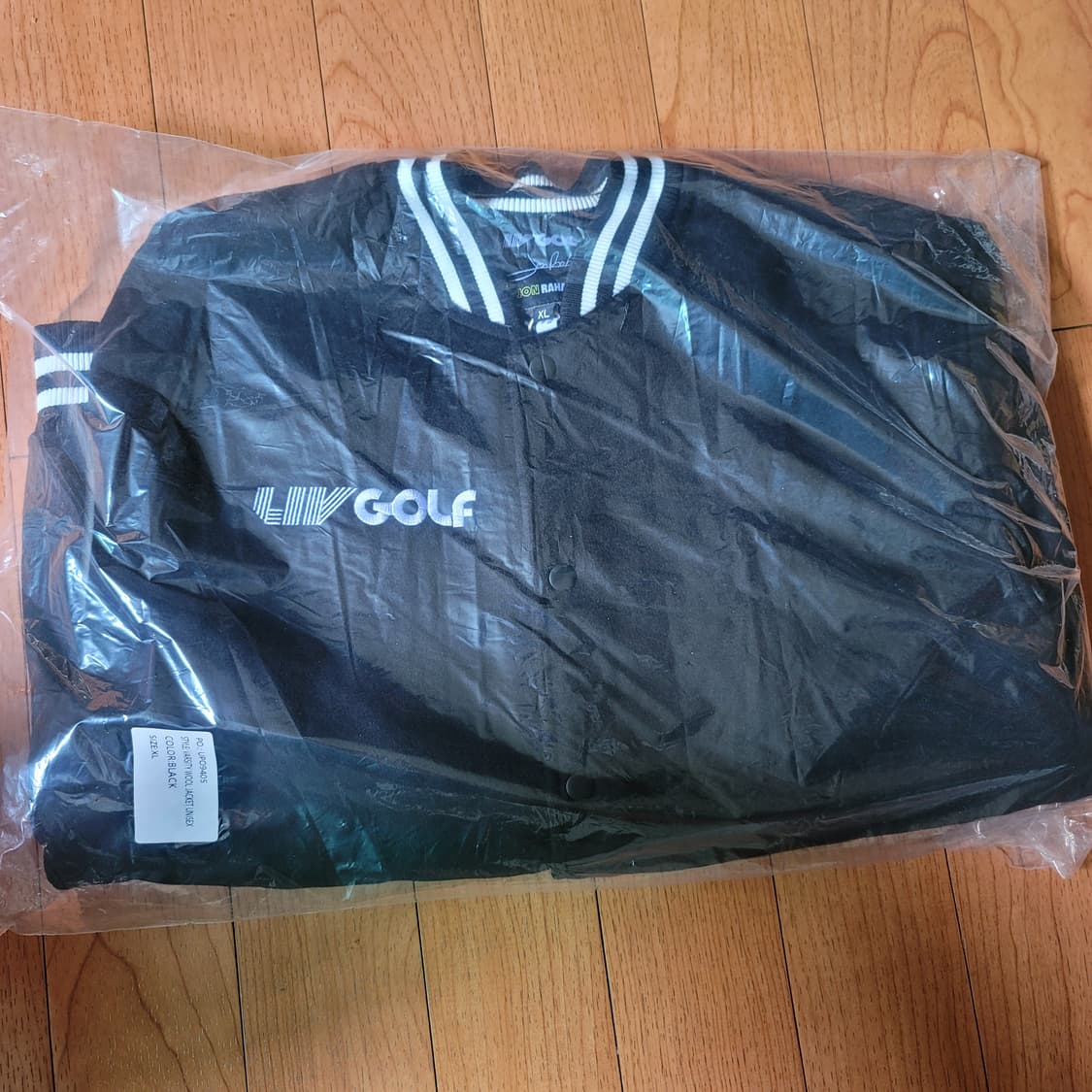 LIV GOLF 바시티 자켓 상품이미지10