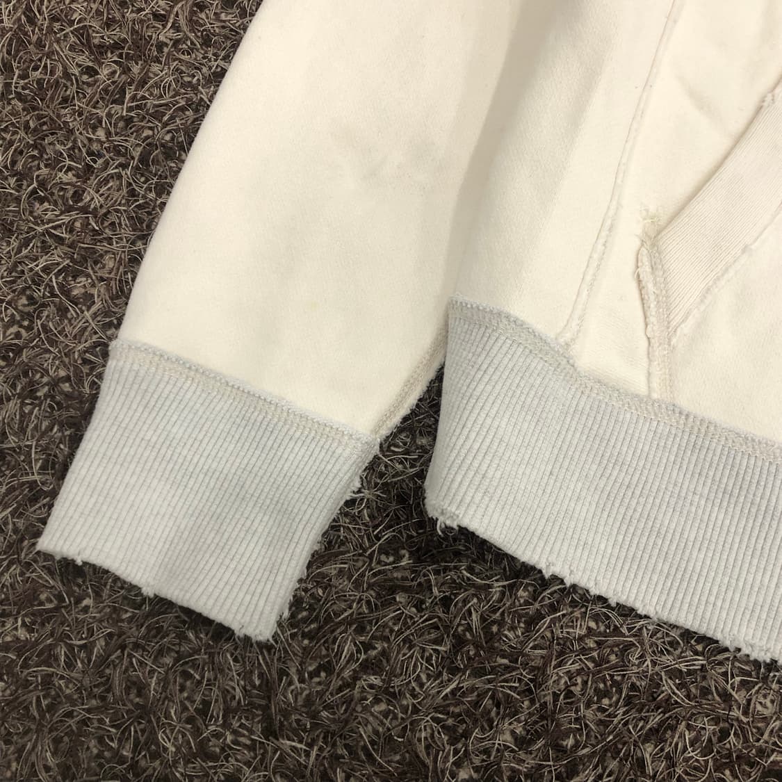 아베크롬비 화이트 로고 기모 후드집업 상품이미지3