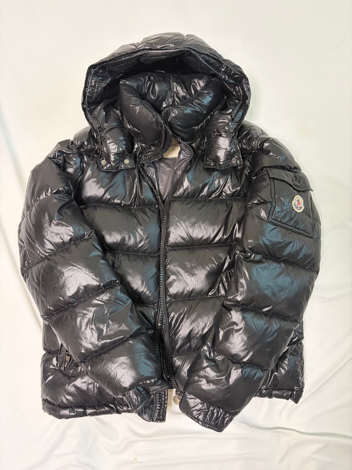 22fw 몽클레어 마야 2사이즈 (내부 카툰 실밥 풀림) 상품이미지1