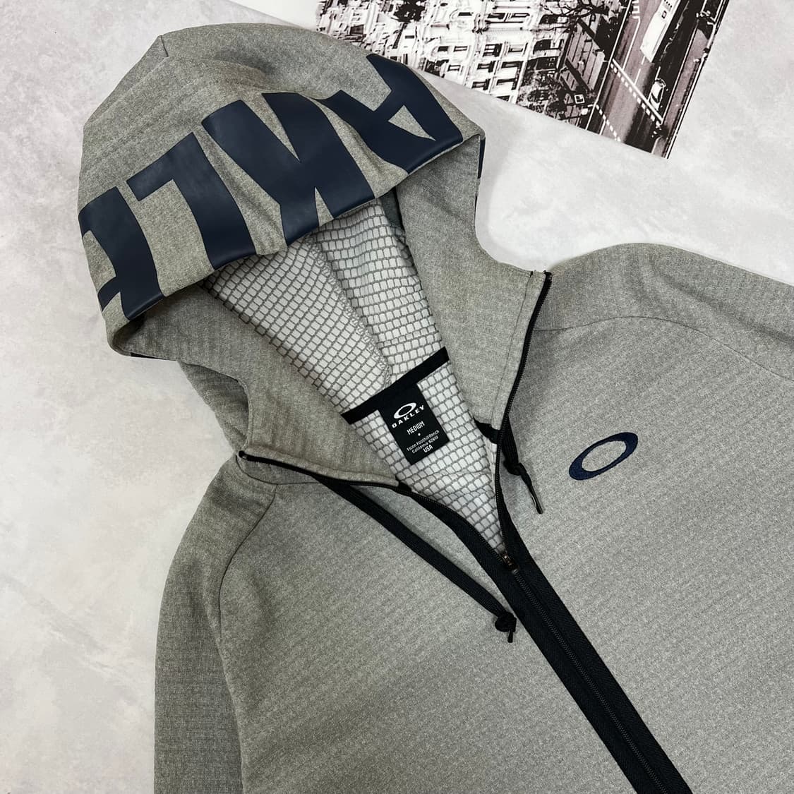 오클리 써클 로고 후드 집업 그레이 상품이미지3