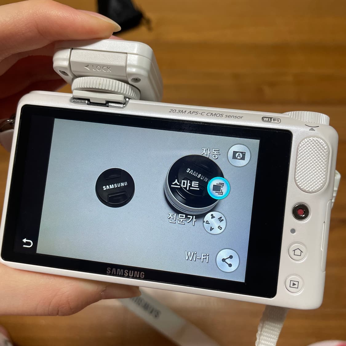 삼성nx2000풀박스+16mm단렌즈 상품이미지4