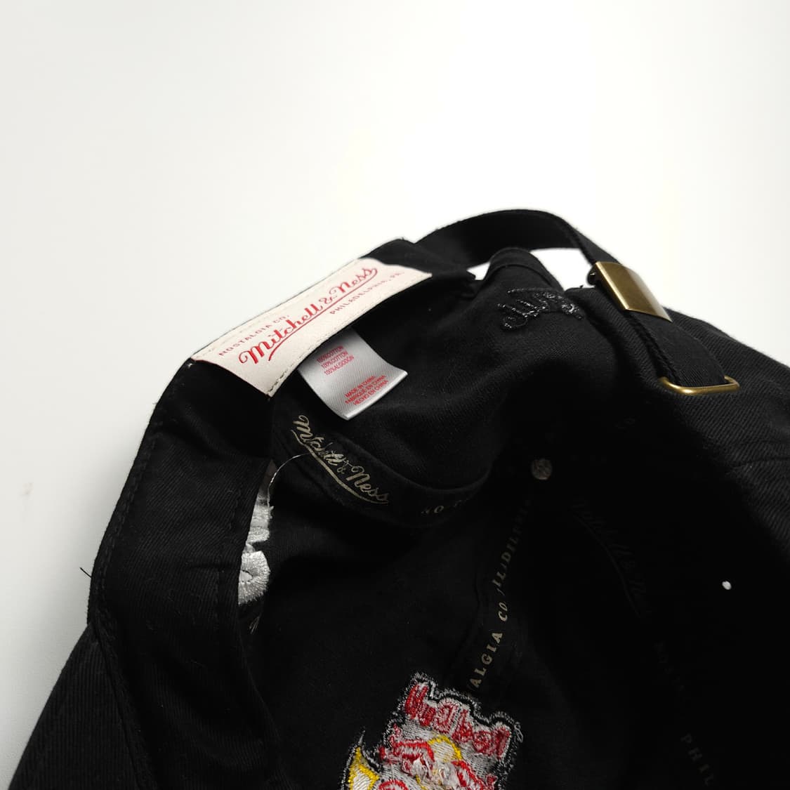 미첼앤네스 레드불 BC 빅로고 볼캡 블랙 (OS) 상품이미지5