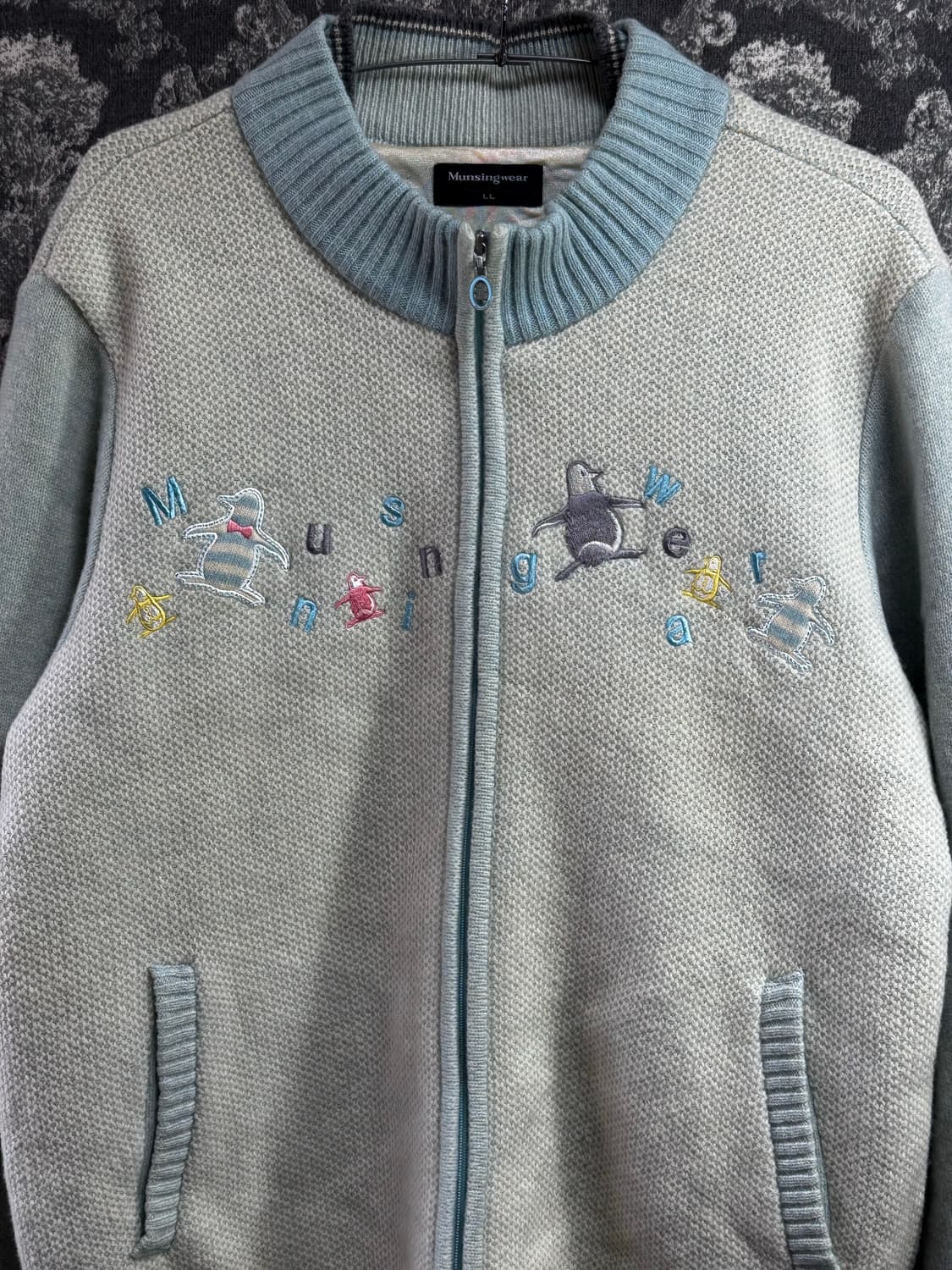 munsingwear 먼싱웨어 자수 니트 집업 상품이미지3