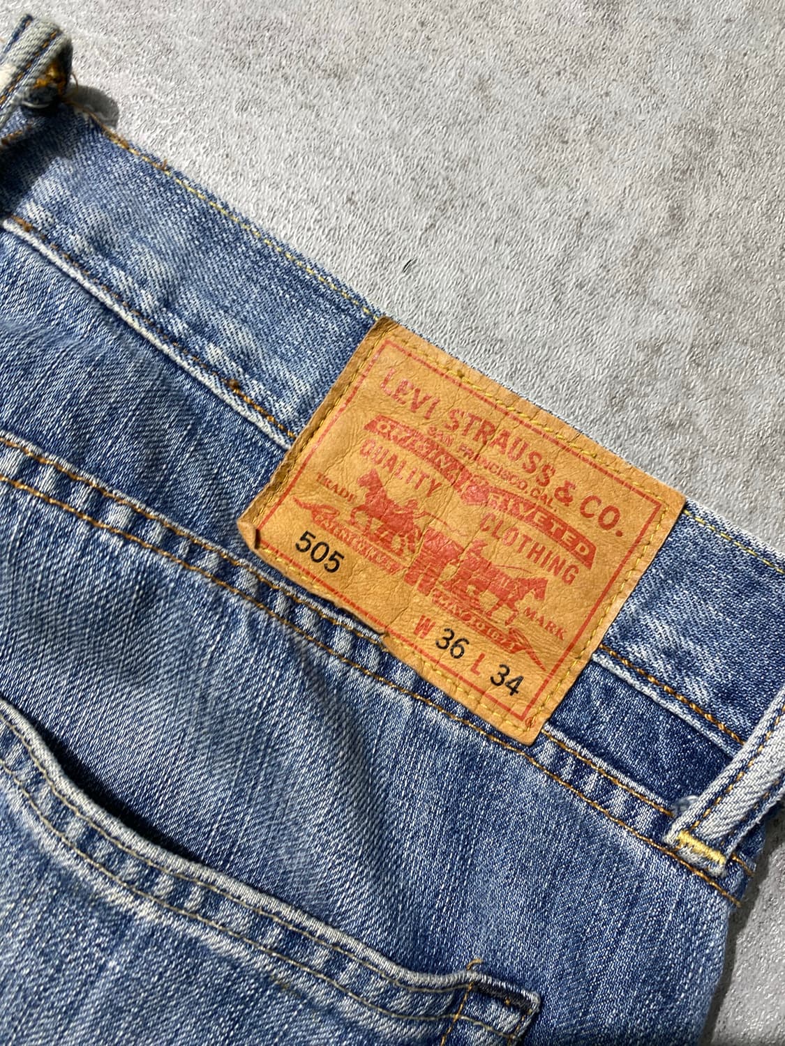 [34] Levi's 505 리바이스 레귤러핏 데님팬츠 상품이미지7