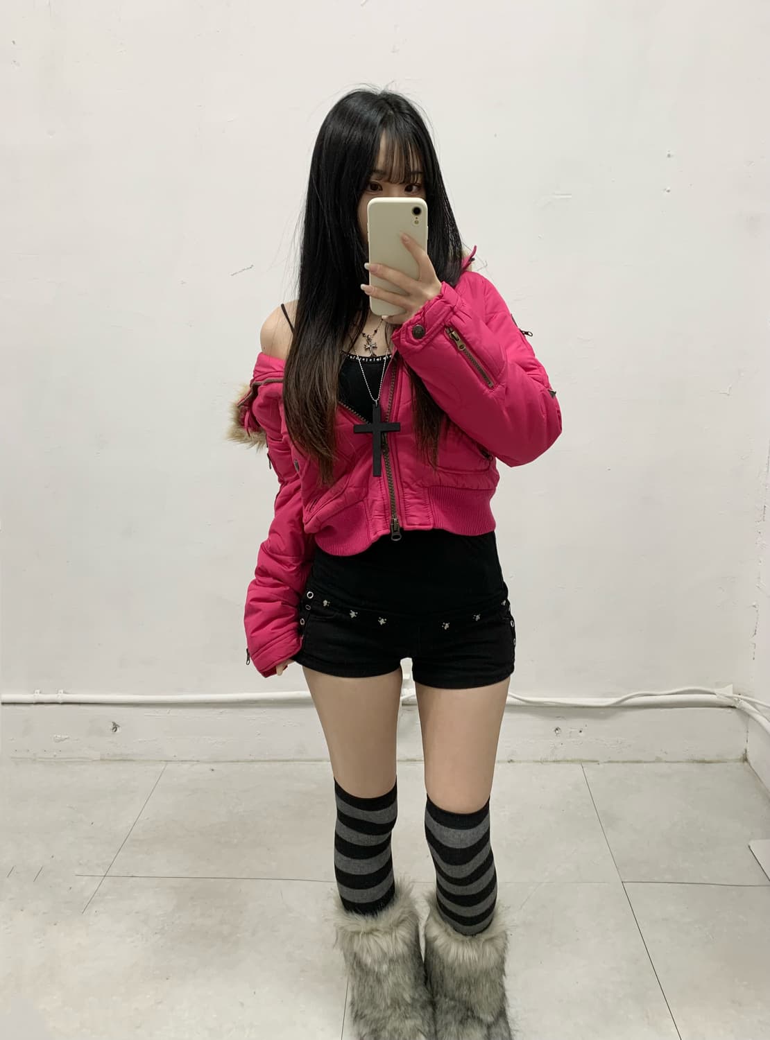 [T.T.U] 갸루 y2k 울프죠 핑크 숏 패딩 자켓 상품이미지4