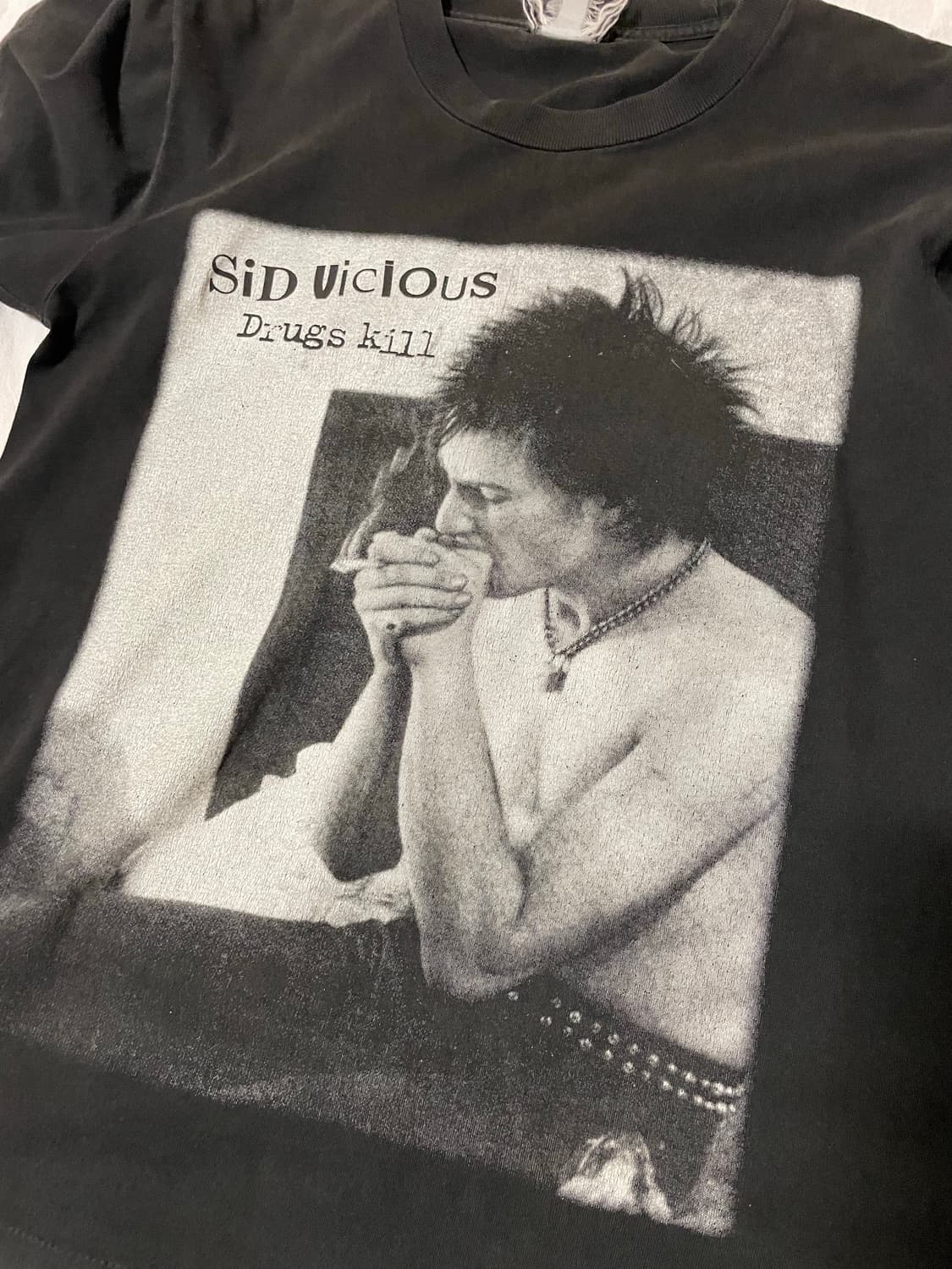 90s~00s Sid Vicious "Drugs Kill" Tee 상품이미지2