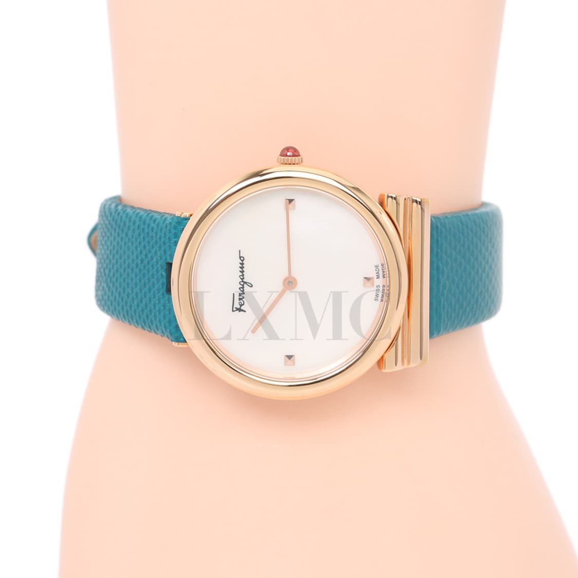 페라가모 간치노 워치 화이트 마더오브펄 간치니가죽시계 SFIY006 상품이미지5