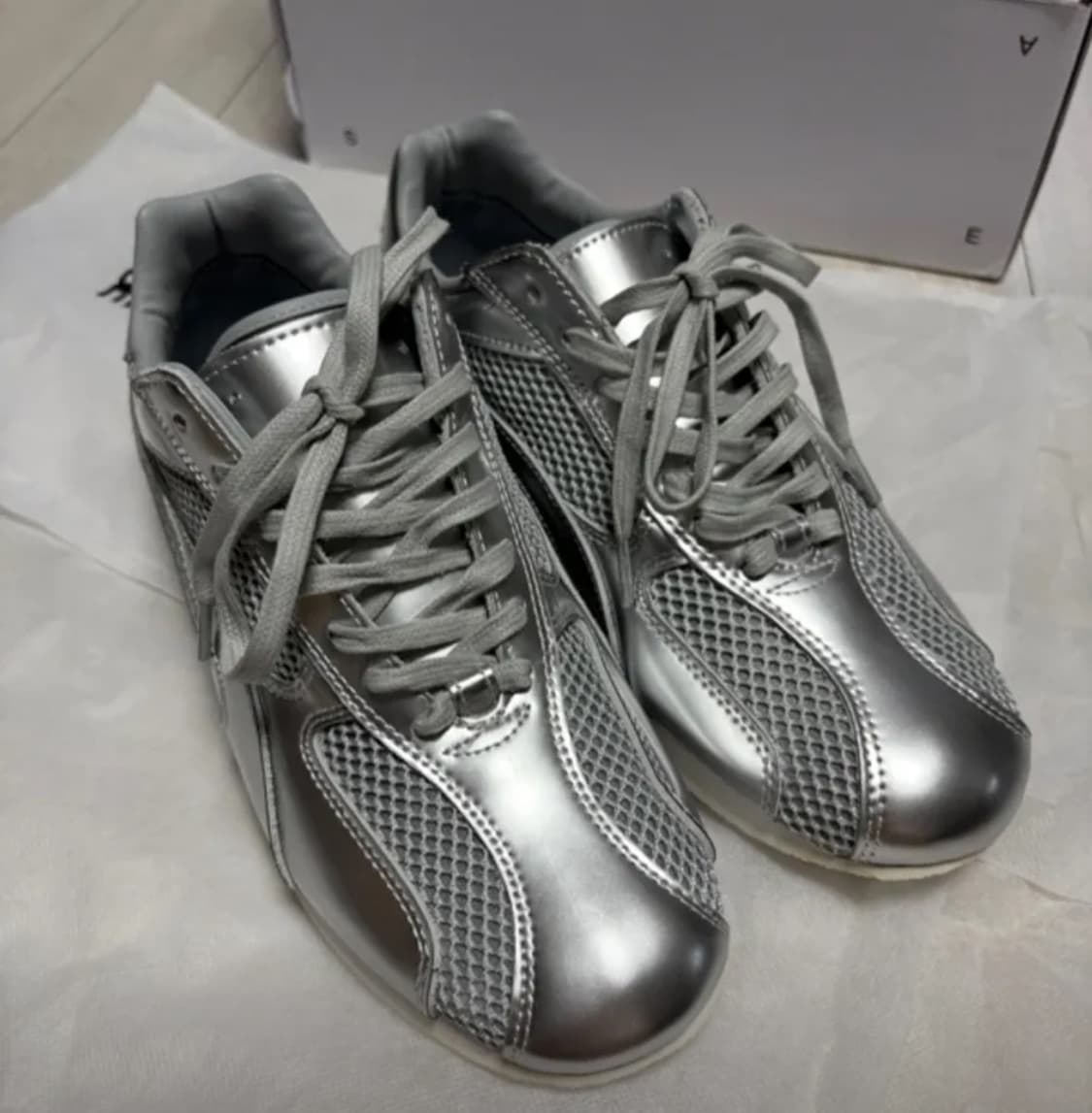 [Lab Series] 스파이더 레더 스니커즈 실버 상품이미지1