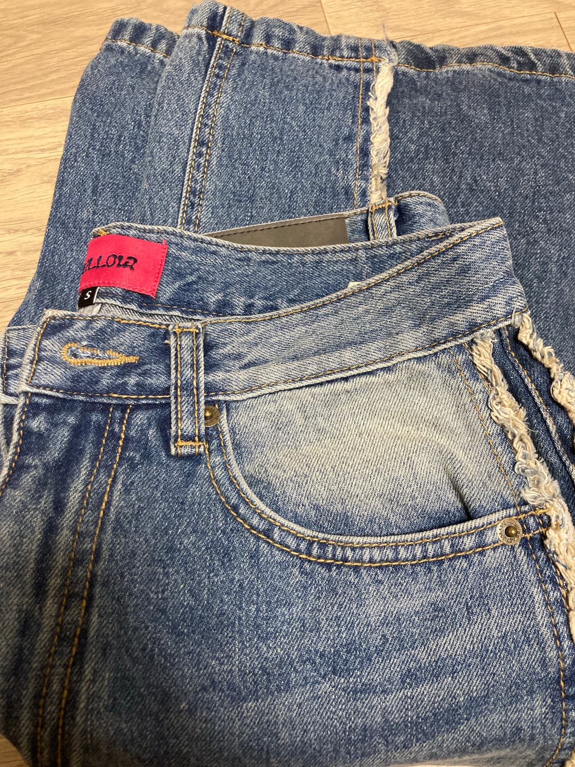 우알롱 멜로우 워싱 와이드 데님 상품이미지6