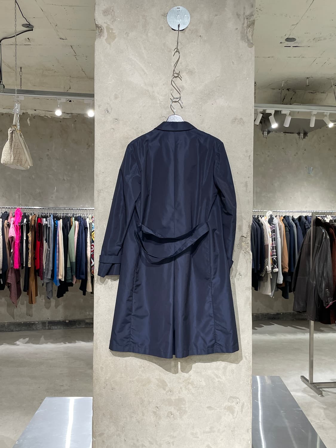 질샌더 딥 네이비 히든 버튼 폴리에스텔 하프 코트 상품이미지6