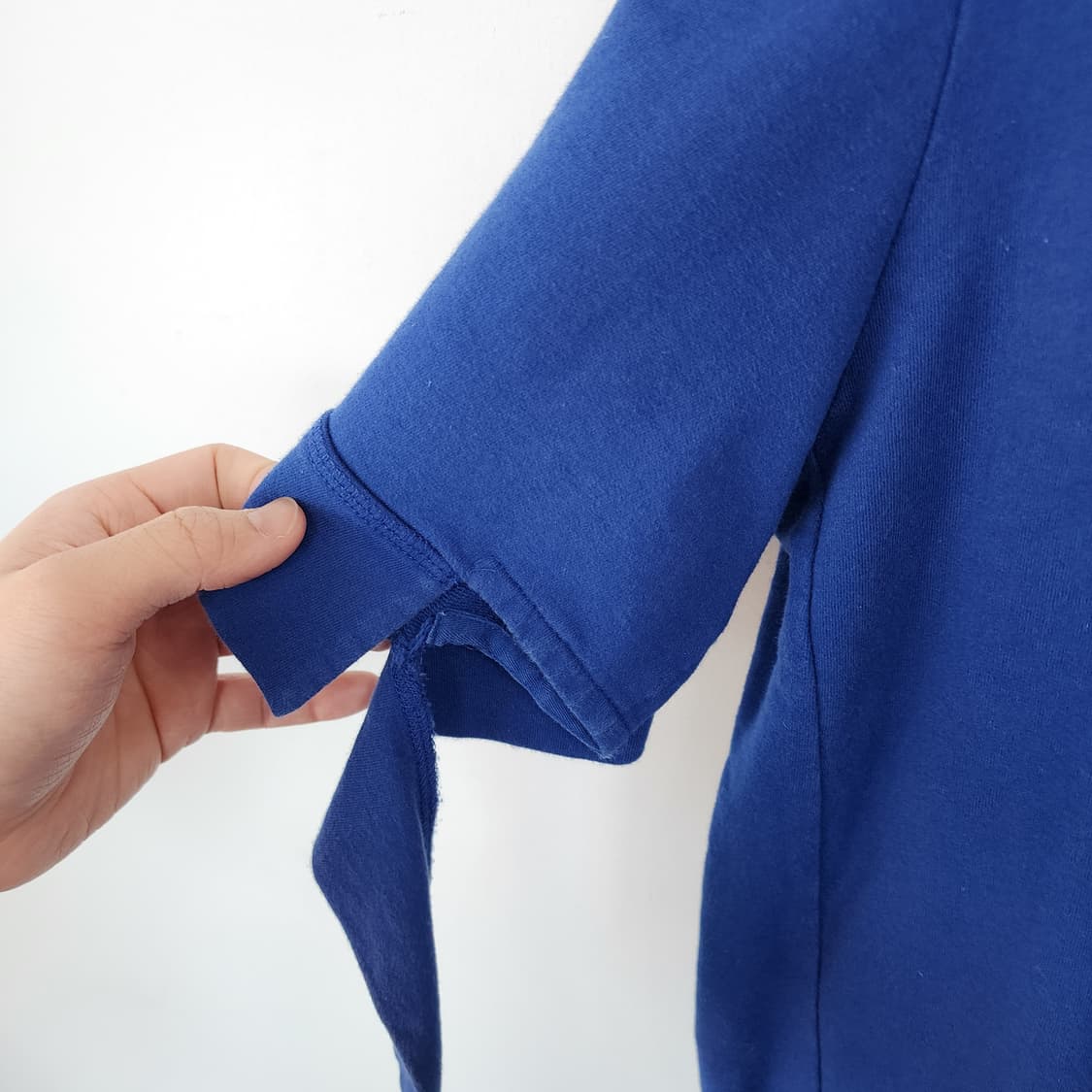 럭키슈에뜨 고양이 자수 반팔 티셔츠 상품이미지2