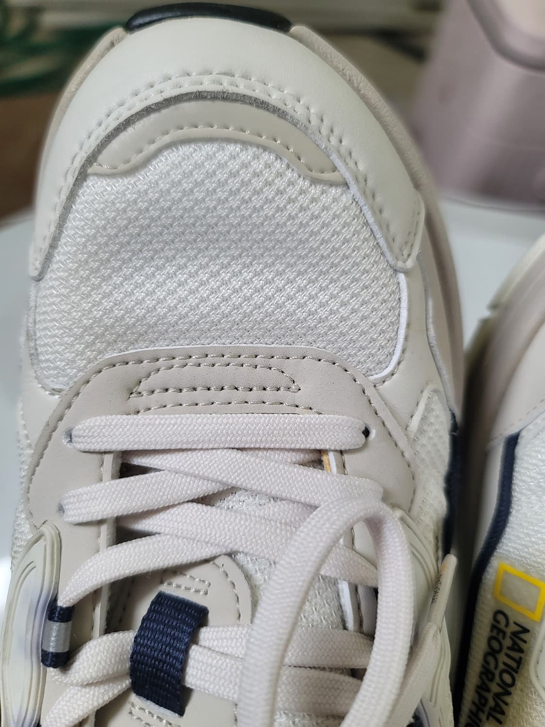 네셔널지오그래픽 운동화 사이즈 265 상품이미지7