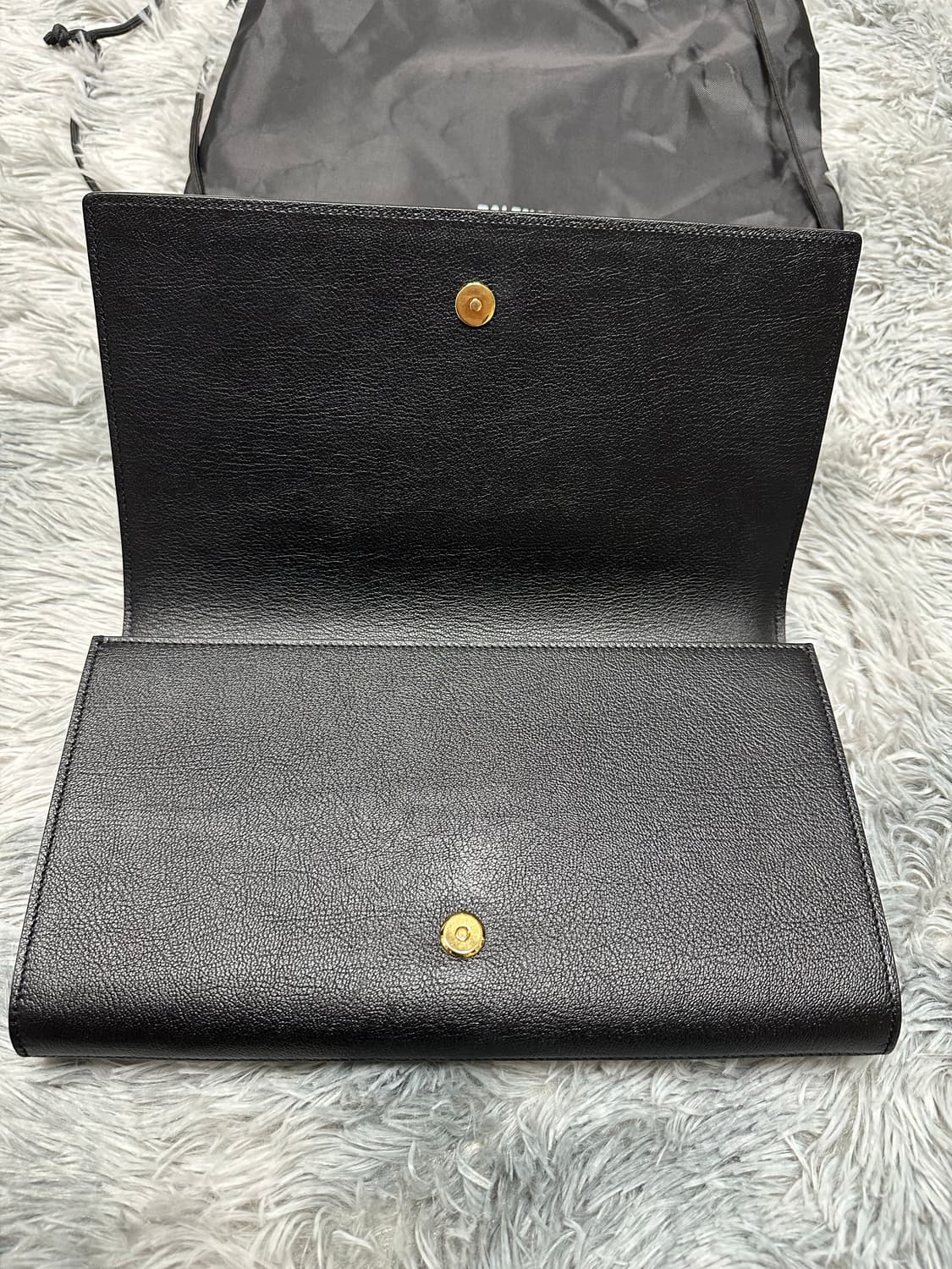 입생로랑 생로랑 클러치 (정품) 상품이미지4