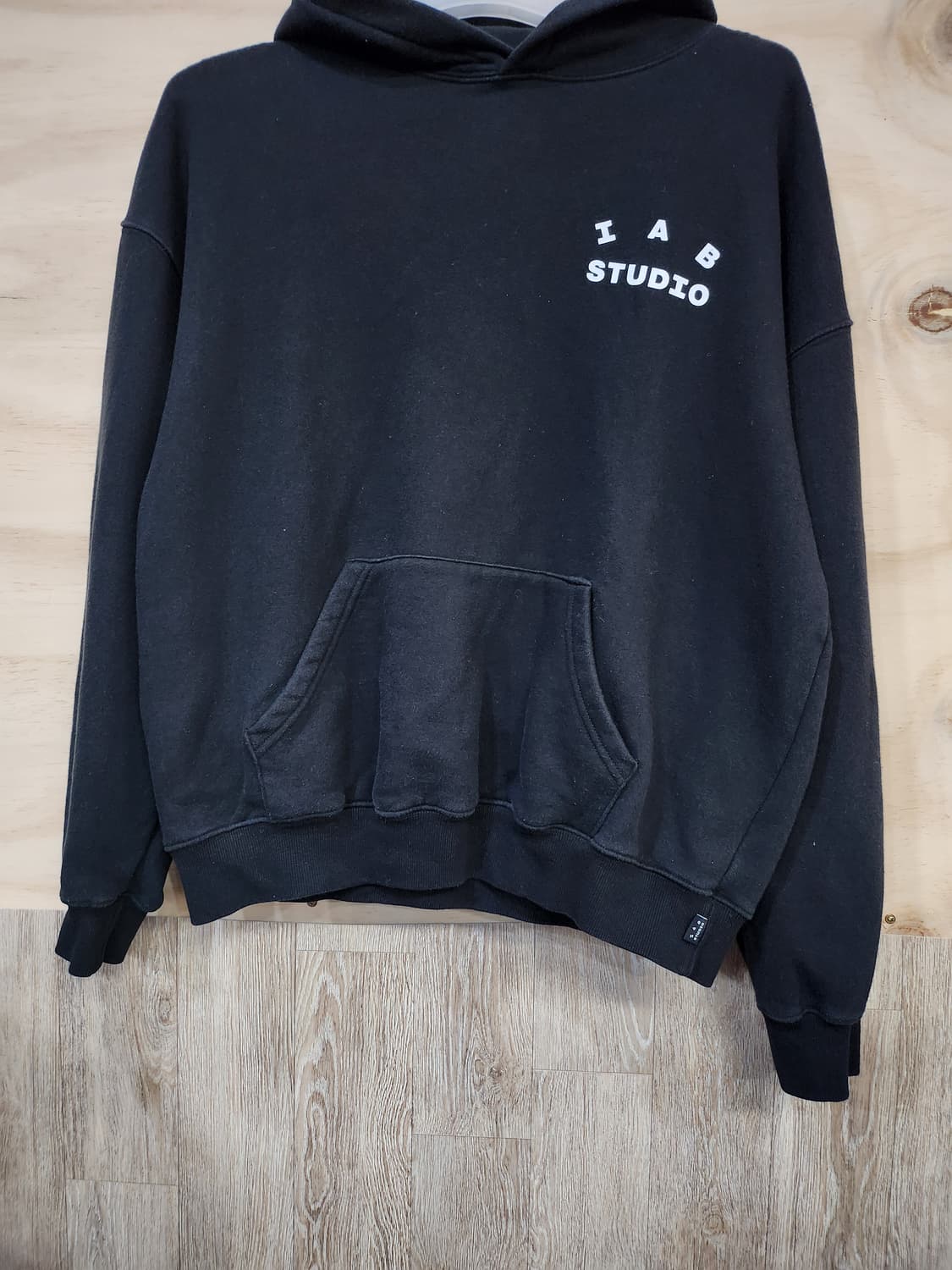 845) 아이앱스튜디오 IAB STUDIO 후드티 상품이미지4