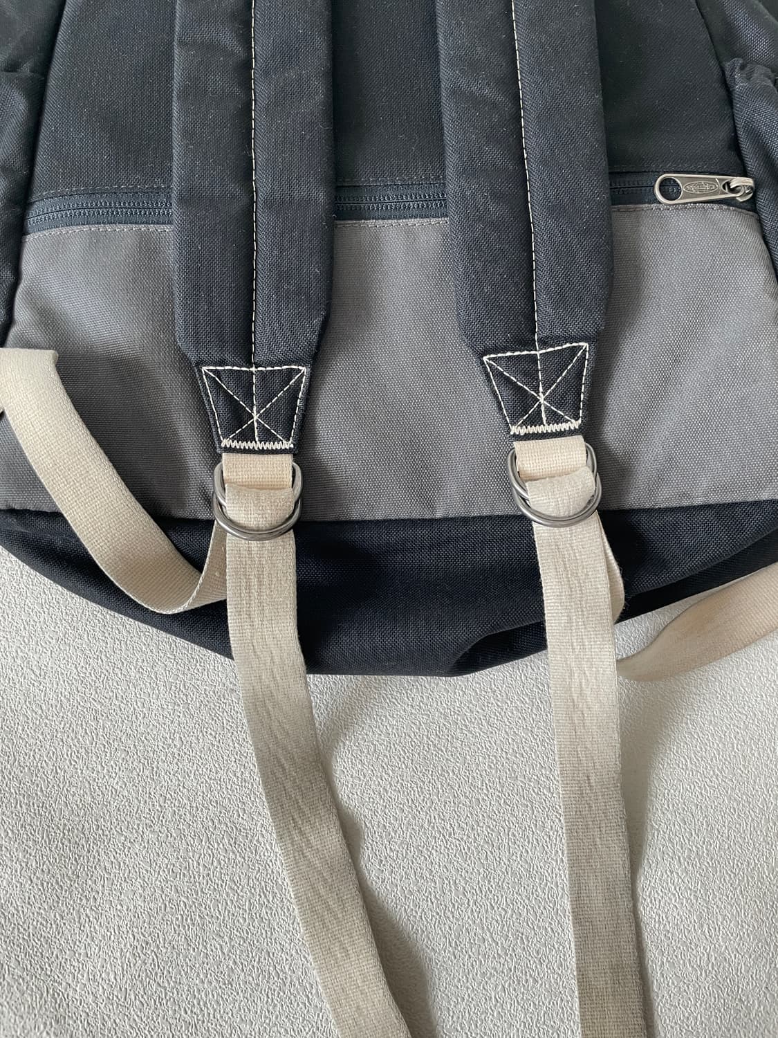 이스트팩(EASTPAK) 리싸이클 백팩 상품이미지6