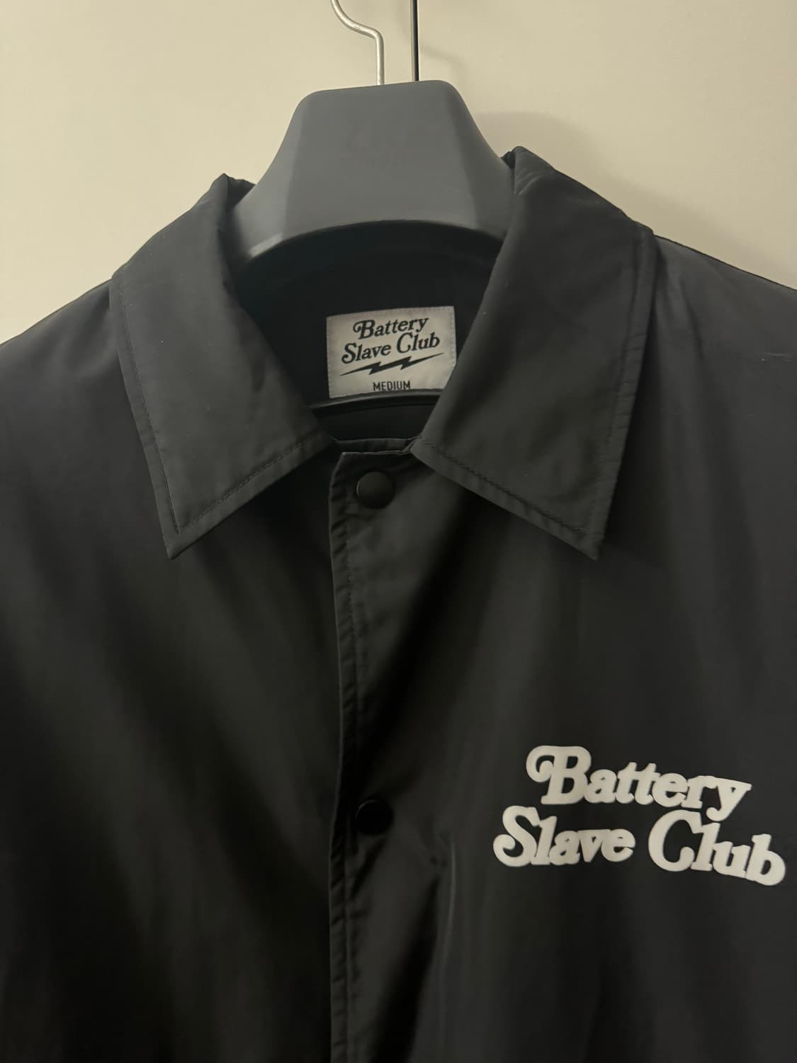 엑스트라오디너리 B.S.C 코치자켓 블랙 M 사이즈 판매합니다! 상품이미지4