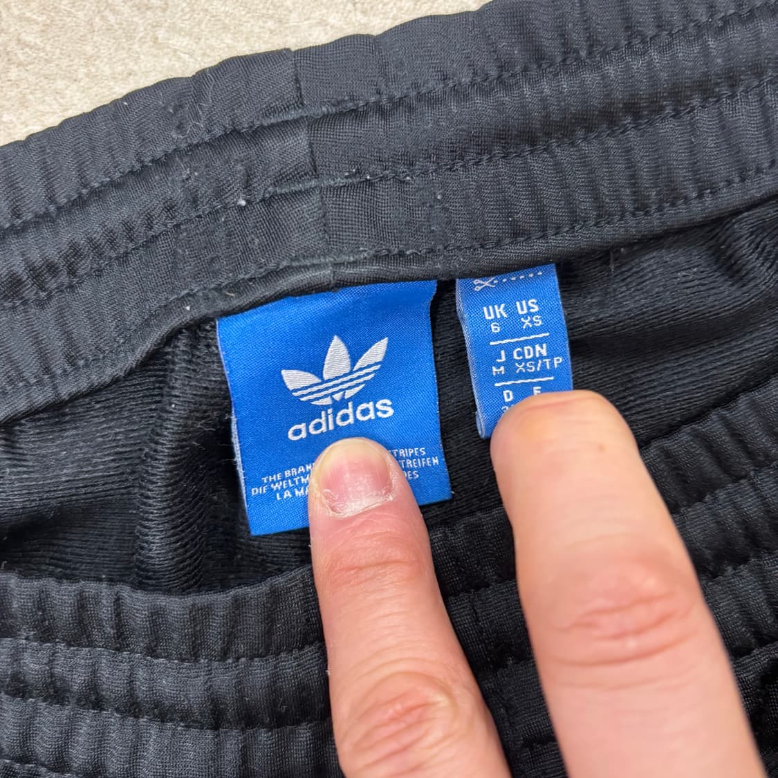 아디다스 스키니 블랙 트랙 팬츠 상품이미지3