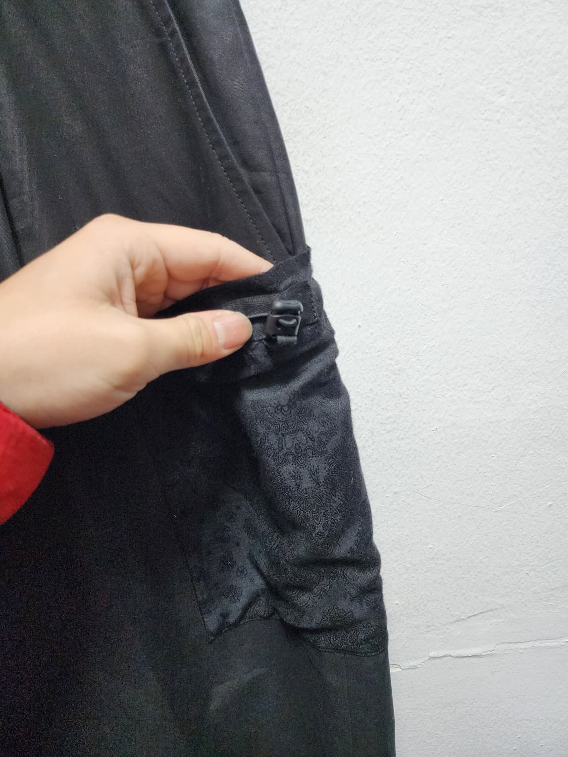 비슬로우 메쉬망 포켓 디테일 8부 팬츠 상품이미지3