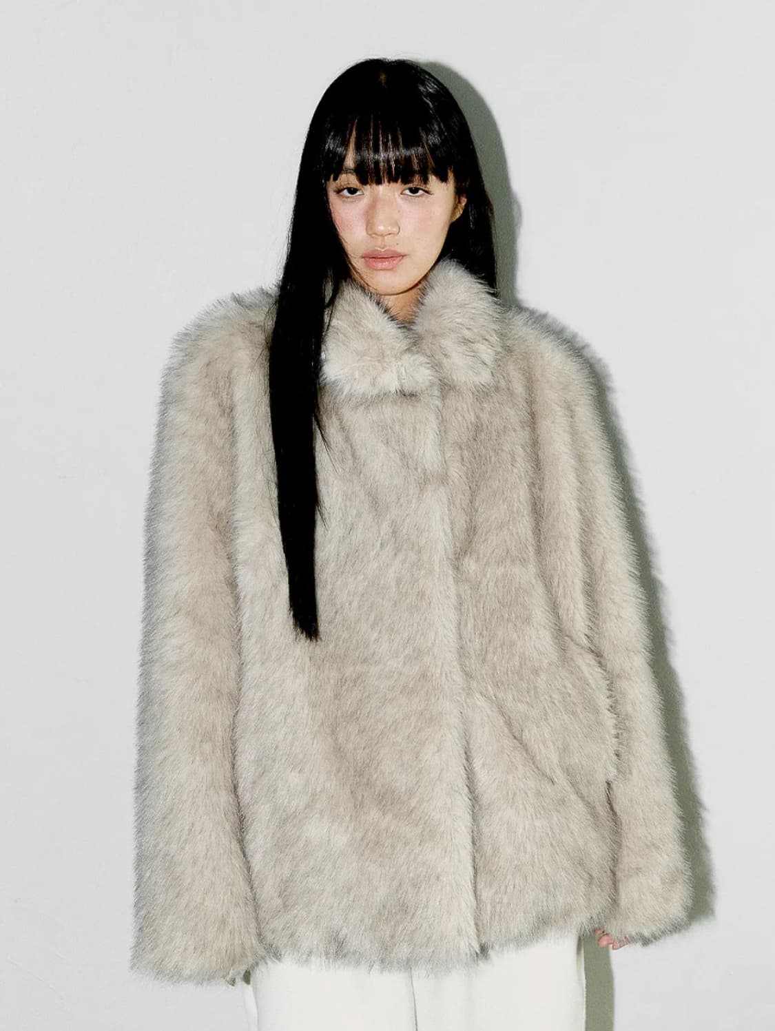 오피쉬 퍼자켓 새상품 (Light Gray 색상) 상품이미지2