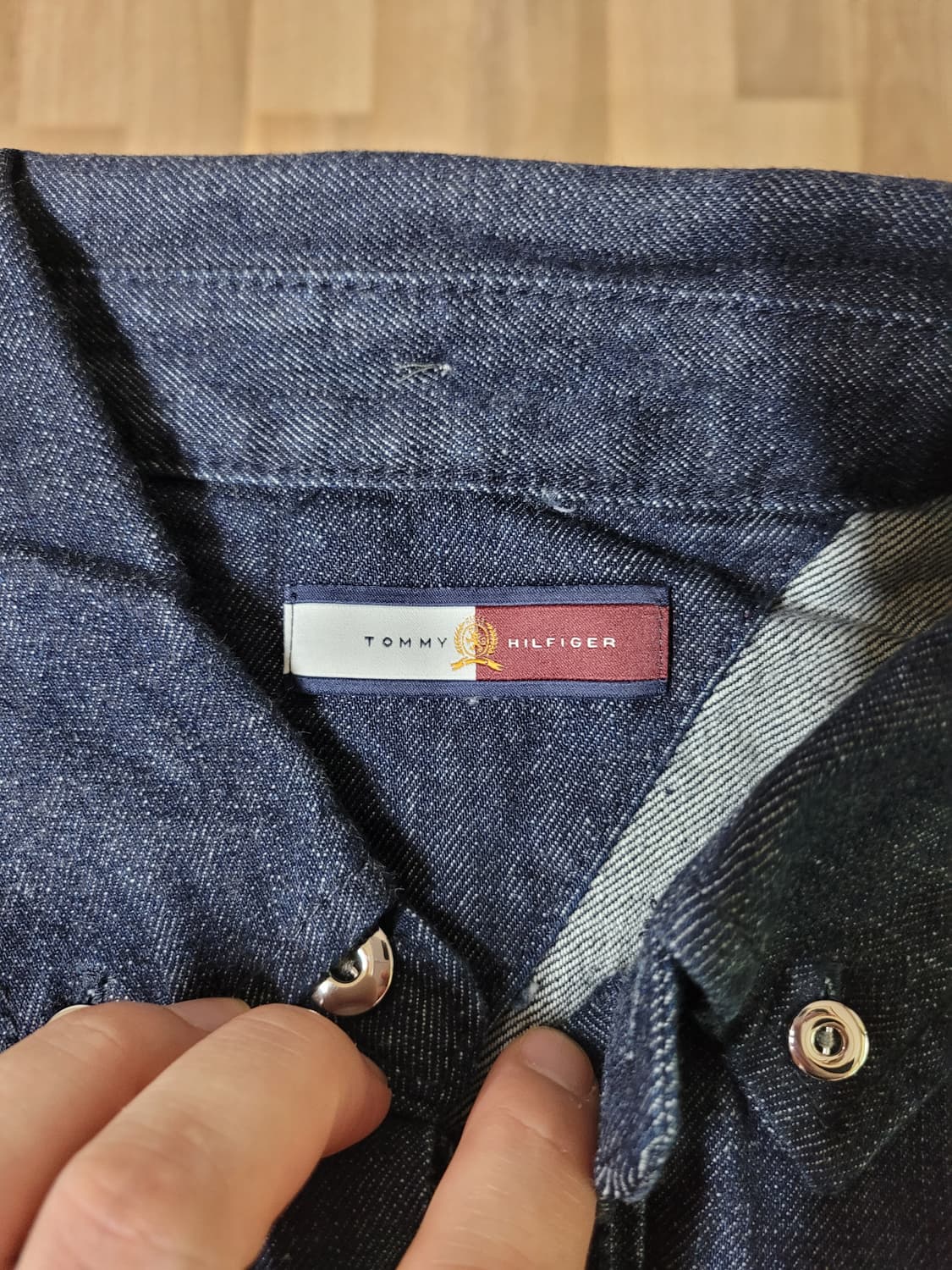 타미힐피거 이준호 데님 워크 셔츠 상품이미지3
