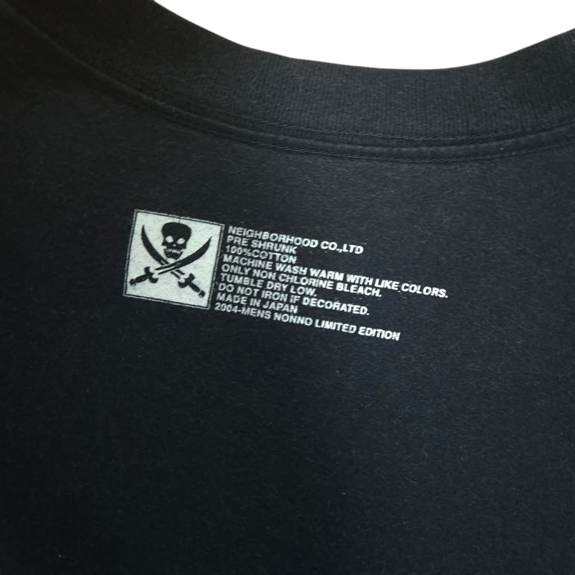 네이버후드 맨즈논노 한정판 fight alone 블랙 티셔츠 상품이미지9
